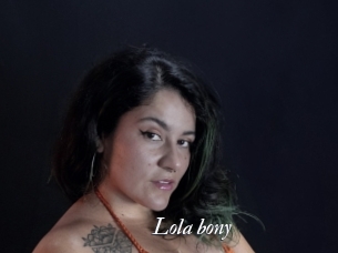Lola_bony