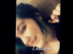 Lunaskyee