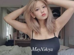 MayNiksyz Partouze