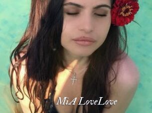 MiA_LoveLove Partouze