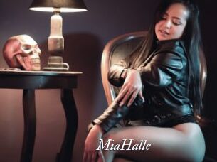 MiaHalle