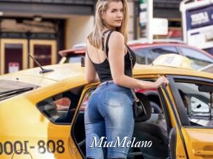 MiaMelano Partouze
