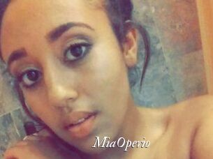 Mia_Operio