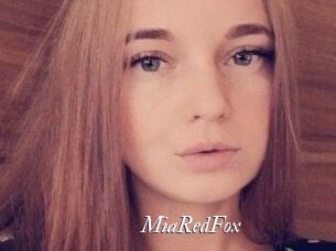 MiaRedFox