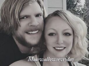 Miaswallowsevryday