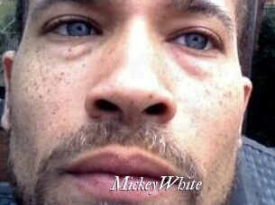 Mickey_White Partouze