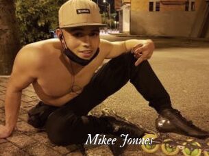 Mikee_Jonnes