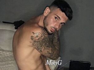 MikyG Partouze