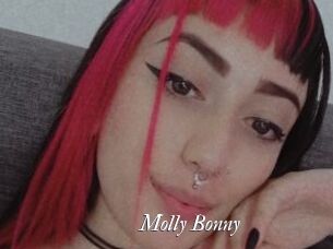 Molly_Bonny