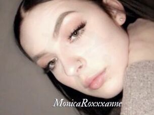 MonicaRoxxxanne Partouze