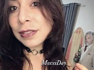 Moxxi_Day