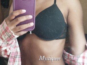 Mystiquee