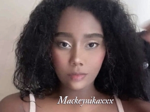 Mackeynikaxxx