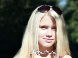 meganduncan Partouze