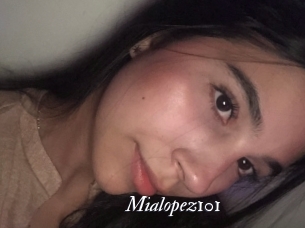 Mialopez101