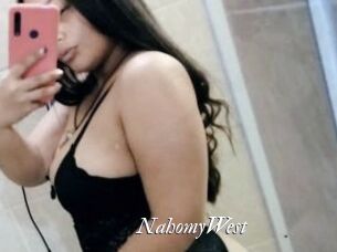 NahomyWest