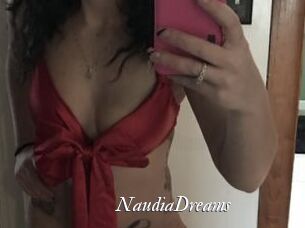 NaudiaDreams Partouze
