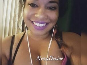 Neva_Divine Partouze