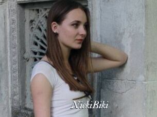 NickiBiki