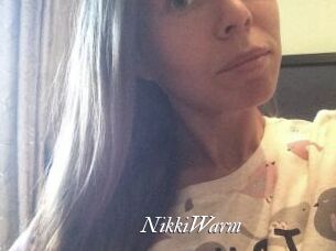 NikkiWarm Partouze