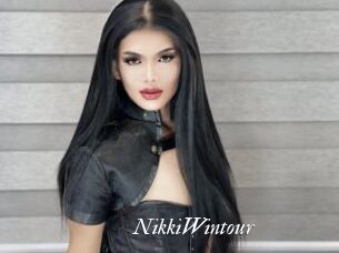 NikkiWintour