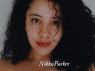 NikkiiParker