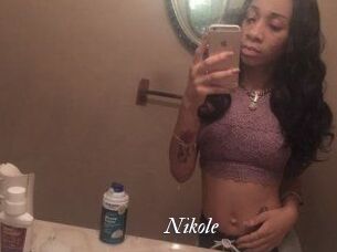 Nikole_