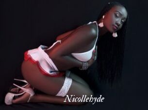 nicollehyde Partouze