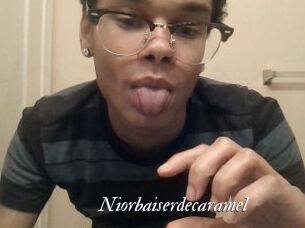 niorbaiserdecaramel Partouze