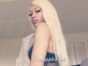 PineappleFleek Partouze
