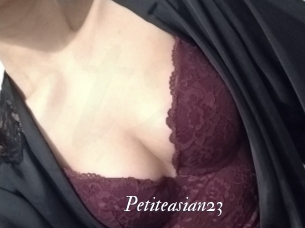 Petiteasian23