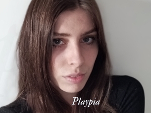 Playpia