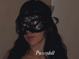 Pusssydoll
