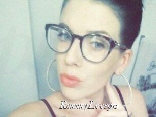 RoxxxyLove90 Partouze
