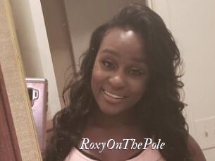 RoxyOnThePole