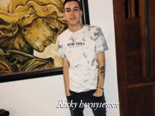 Ricky_hornysexxx