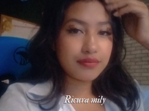 Ricura_mily