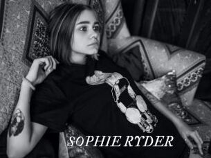 SOPHIE_RYDER