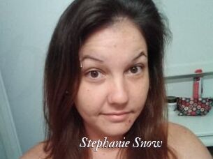 Stephanie_Snow
