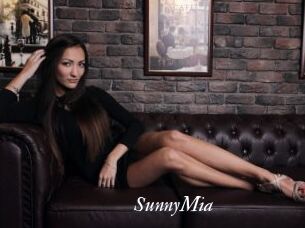 SunnyMia