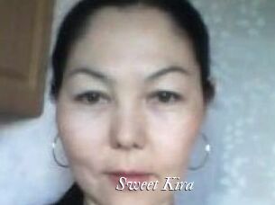 Sweet_Kira_