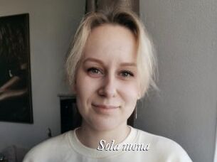 Sola_mona