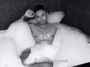 Soldierhornyxxx