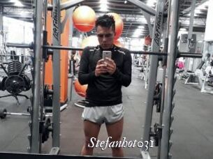 Stefanhot031