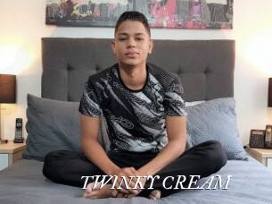 TWINKY_CREAM