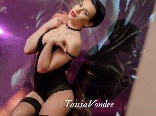 TaisiaVondee