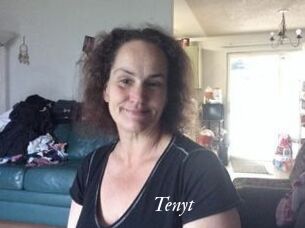 Tenyt