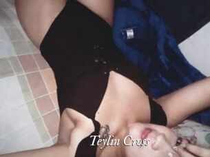 Teylin_Cross