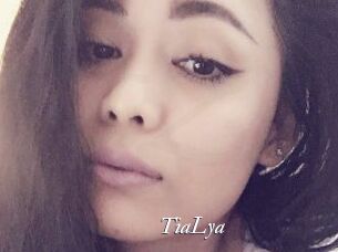 TiaLya Partouze