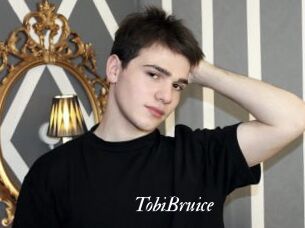 TobiBruice Partouze